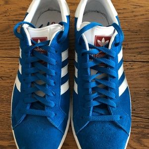 Men’s blue Adidas Shoes 10.5